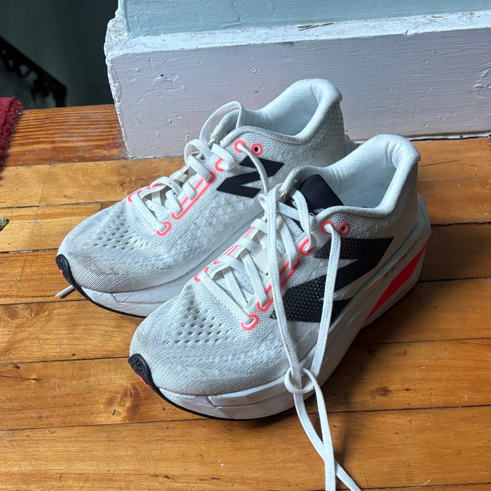 New balance fuelcell super comp trainers